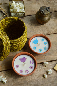 Birdy loves flowers terracotta candles in a basket | Sustainable Gifts | Natural Grass Basket (Copy)