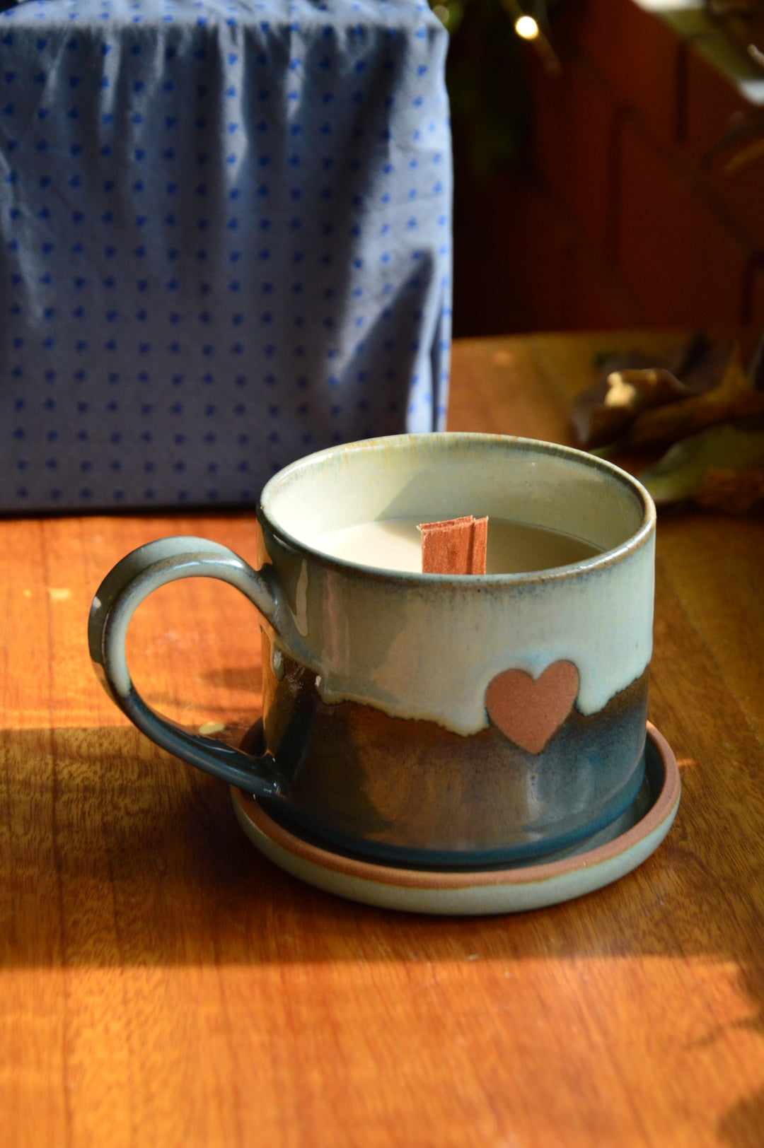 Present from the Heart | Heart Cup, Saucer-Lid-Holder, Candle & Furoshiki | Blue