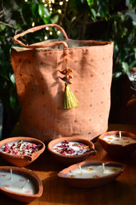 Festive Gift Bag with 10 assorted terracotta diyas | Peach Zari