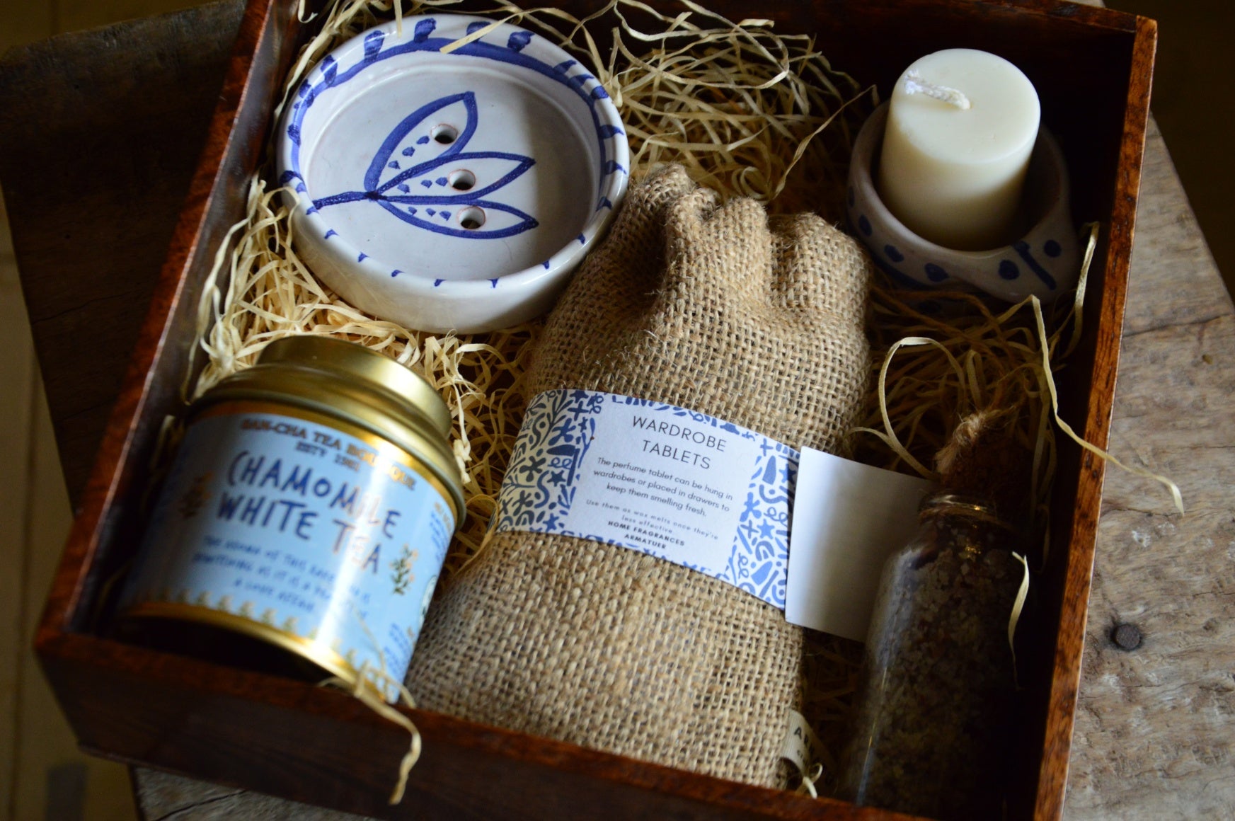 Box of Calm | Gingham Gift Set | Armatuer X Atelier Lalmitti