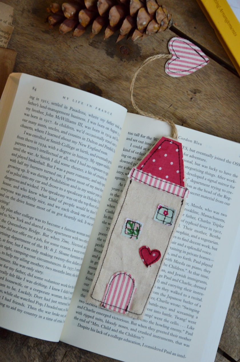 Cottage Bookmark