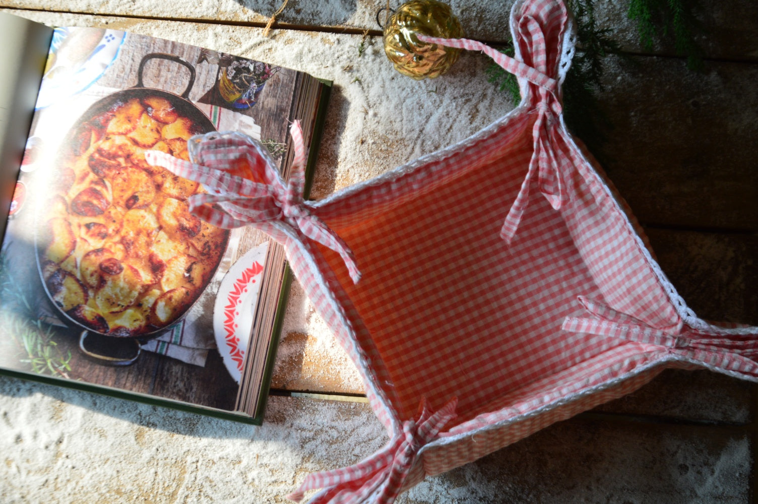 Christmas Dessert Gift Basket
