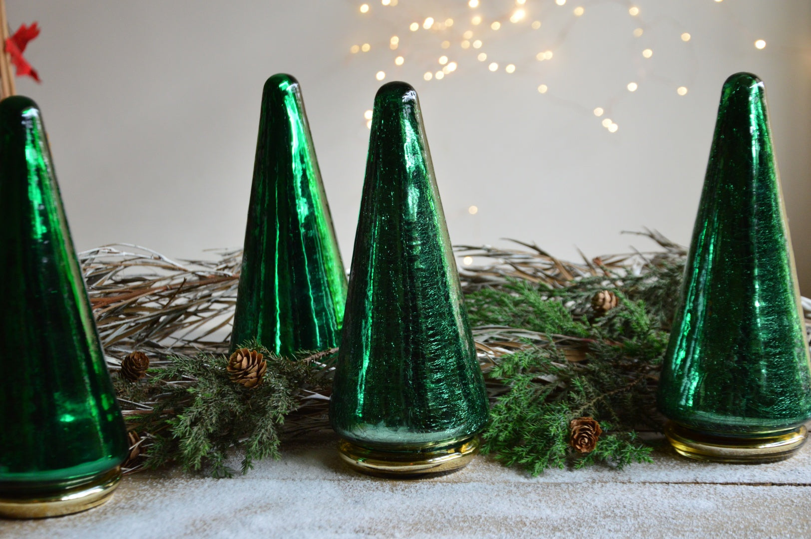 Christmas Tree | Glass Tree Container Candle with Woodwick