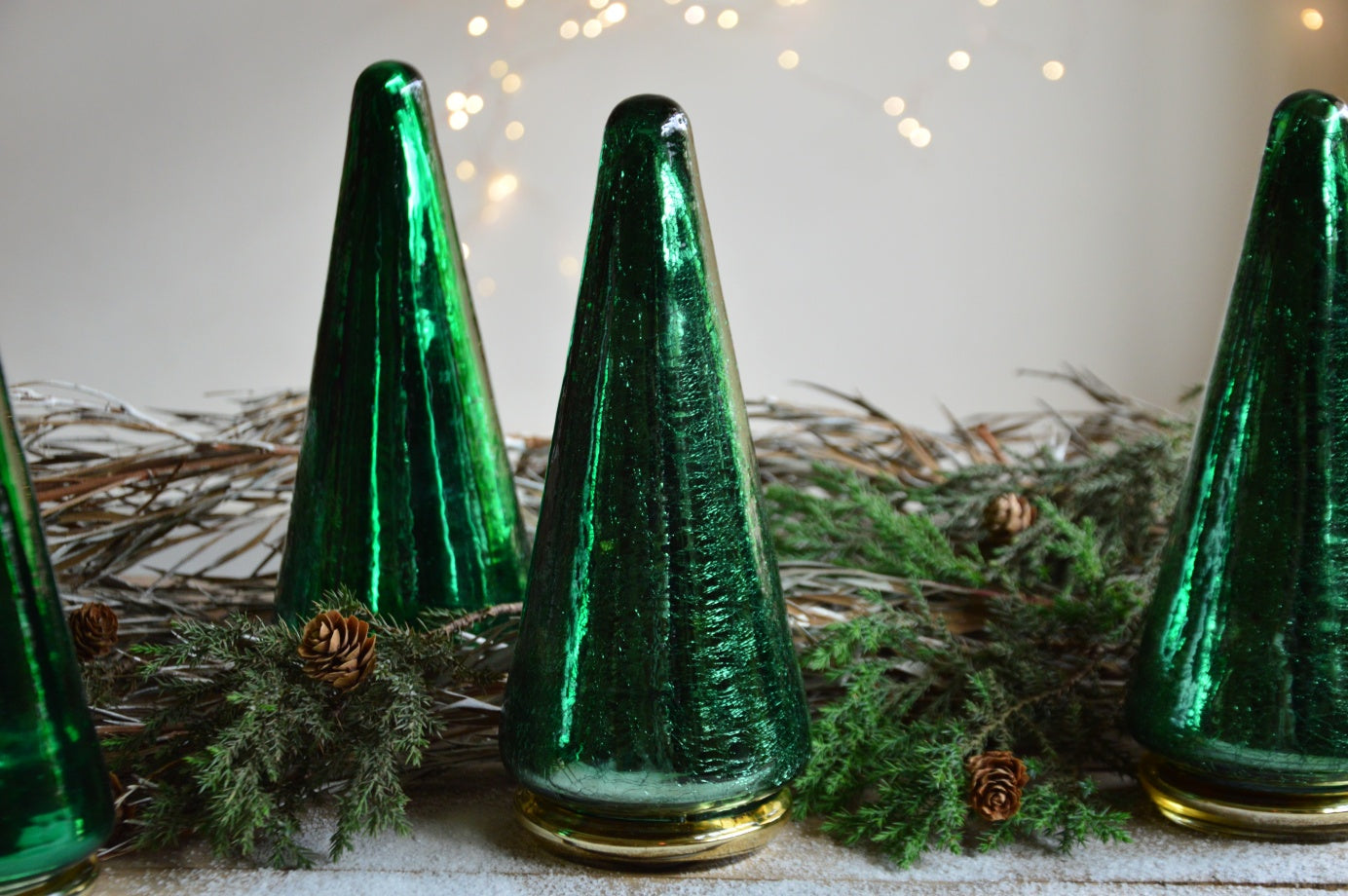 Christmas Tree | Glass Tree Container Candle with Woodwick