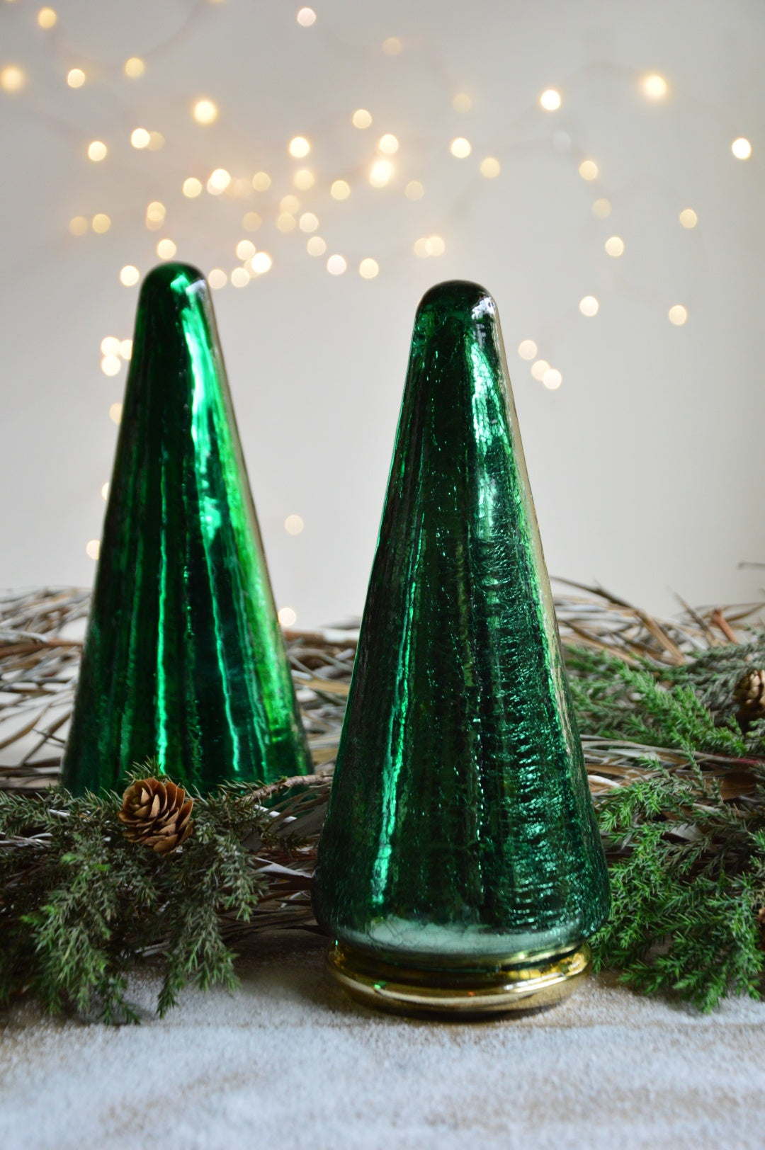Christmas Tree | Glass Tree Container Candle with Woodwick
