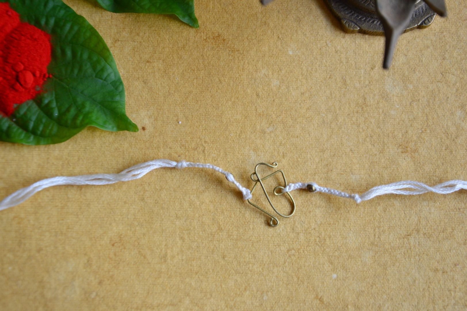 Ek Onkar Rakhi | White Dori