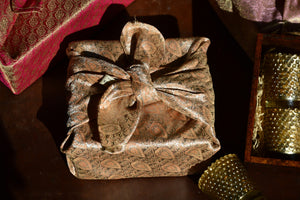 Festive Bird Furoshiki Gift Set with Round Textured Votives