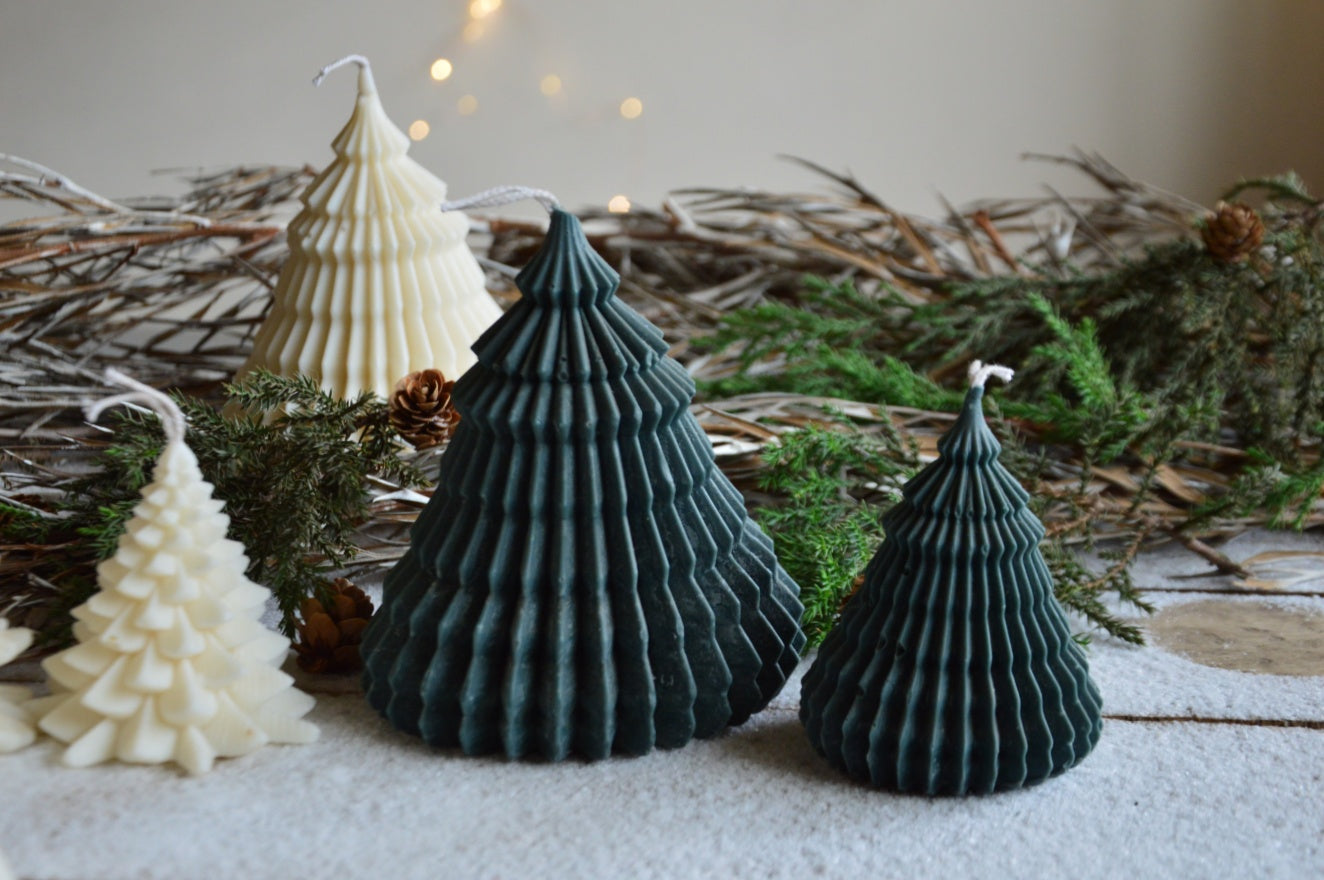 Large Fir Tree | White | LG2