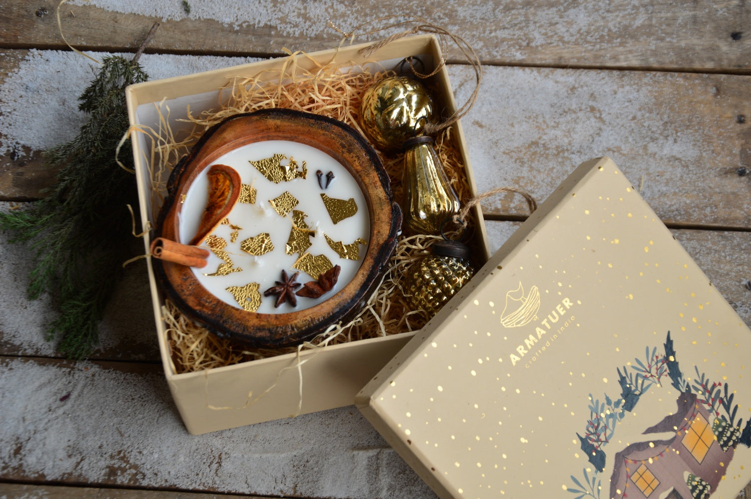 Golden Shimmer Gift Box