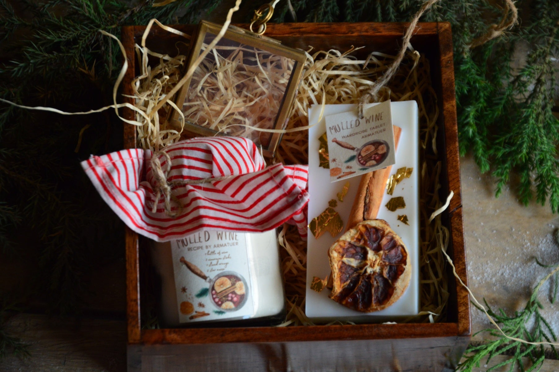 Mulled Wine Furoshiki Gift Box