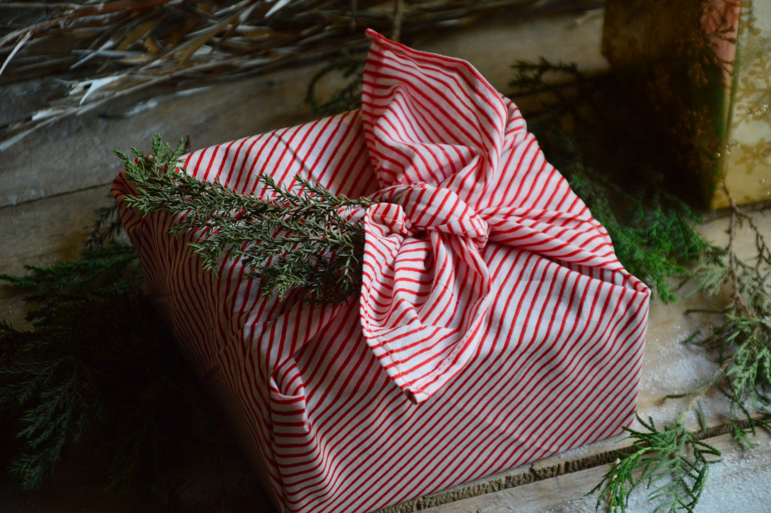 Mulled Wine Furoshiki Gift Box