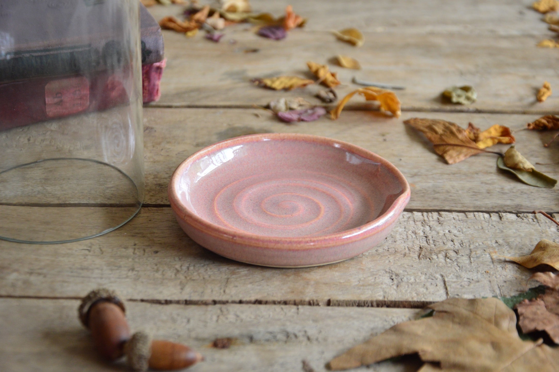 Hurricane Candle Holder with Ceramic Plate