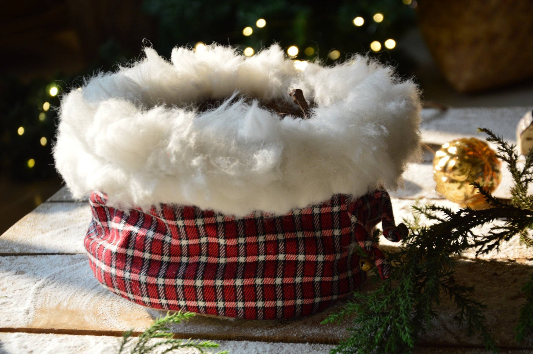 Get Ready For Christmas | Cozy Woollen Bucket Bag