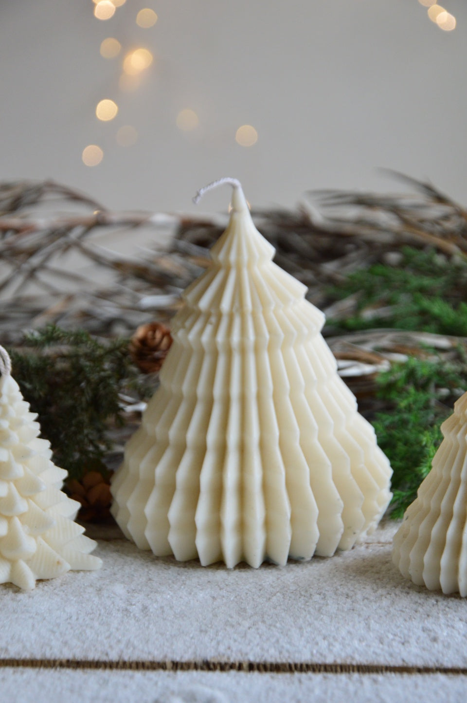 Large Snow Fir Tree | White | L2