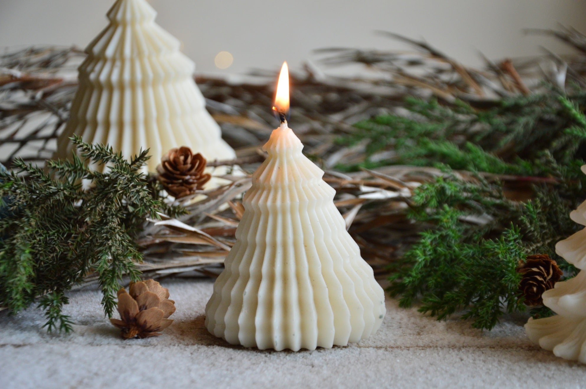 Small Snow Fir Tree | White | S2