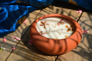 Small Pressed Flowers Terracotta Urli