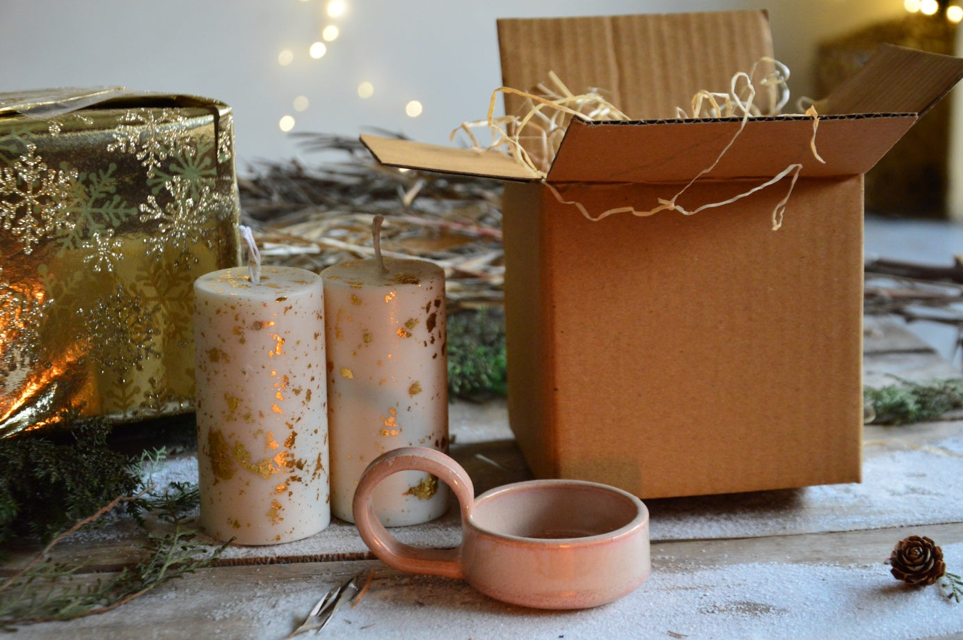 Shimmer Pillar with Ceramic Holder GIft Set