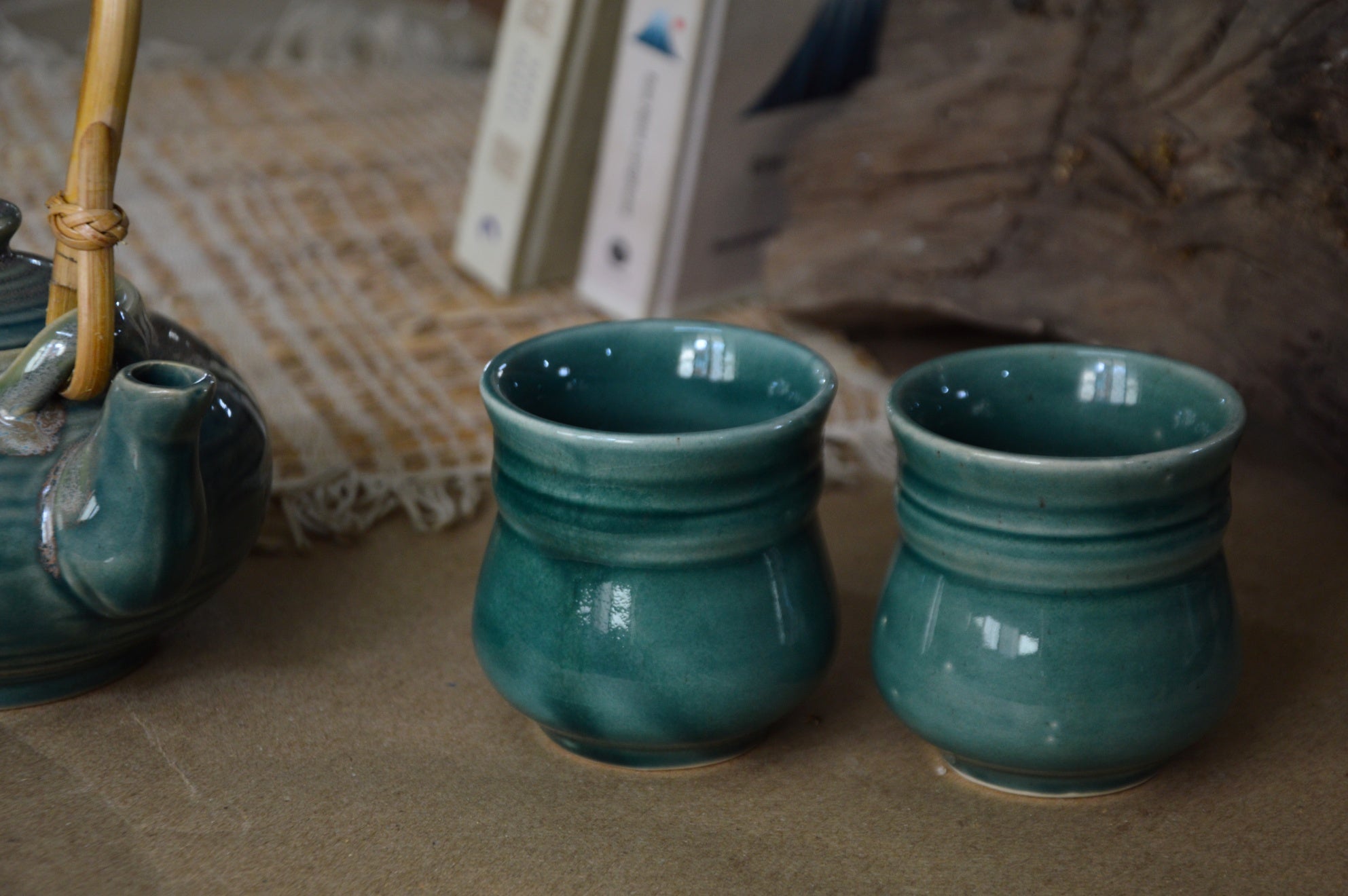 Tea Pot with Cups | Set of 3