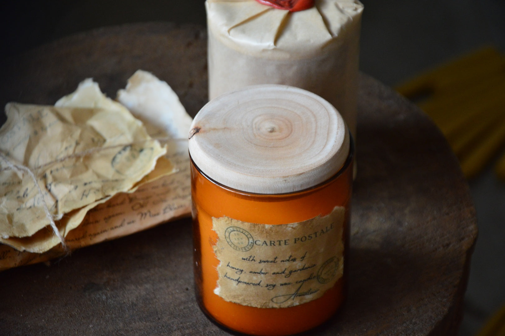 Carte Postale | Wood Wick Candle