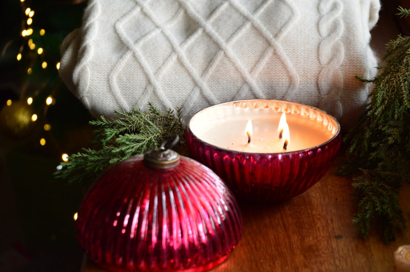Red Christmas Ball Ornament Container Candle