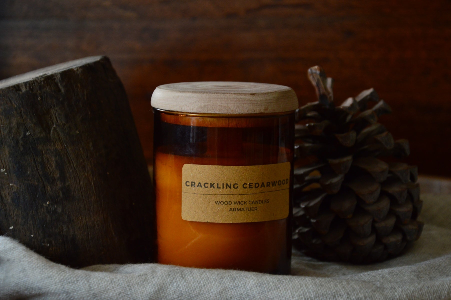 Crackling Cedarwood | Wood Wick Candle Votive