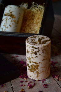 Gardens of India Wooden Gift Box with Rose & Mogra Shimmer Soy Pillars