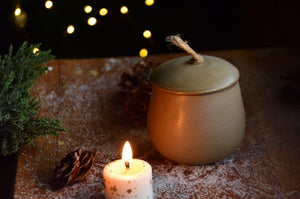 Honey Pot Christmas Dinner Candle