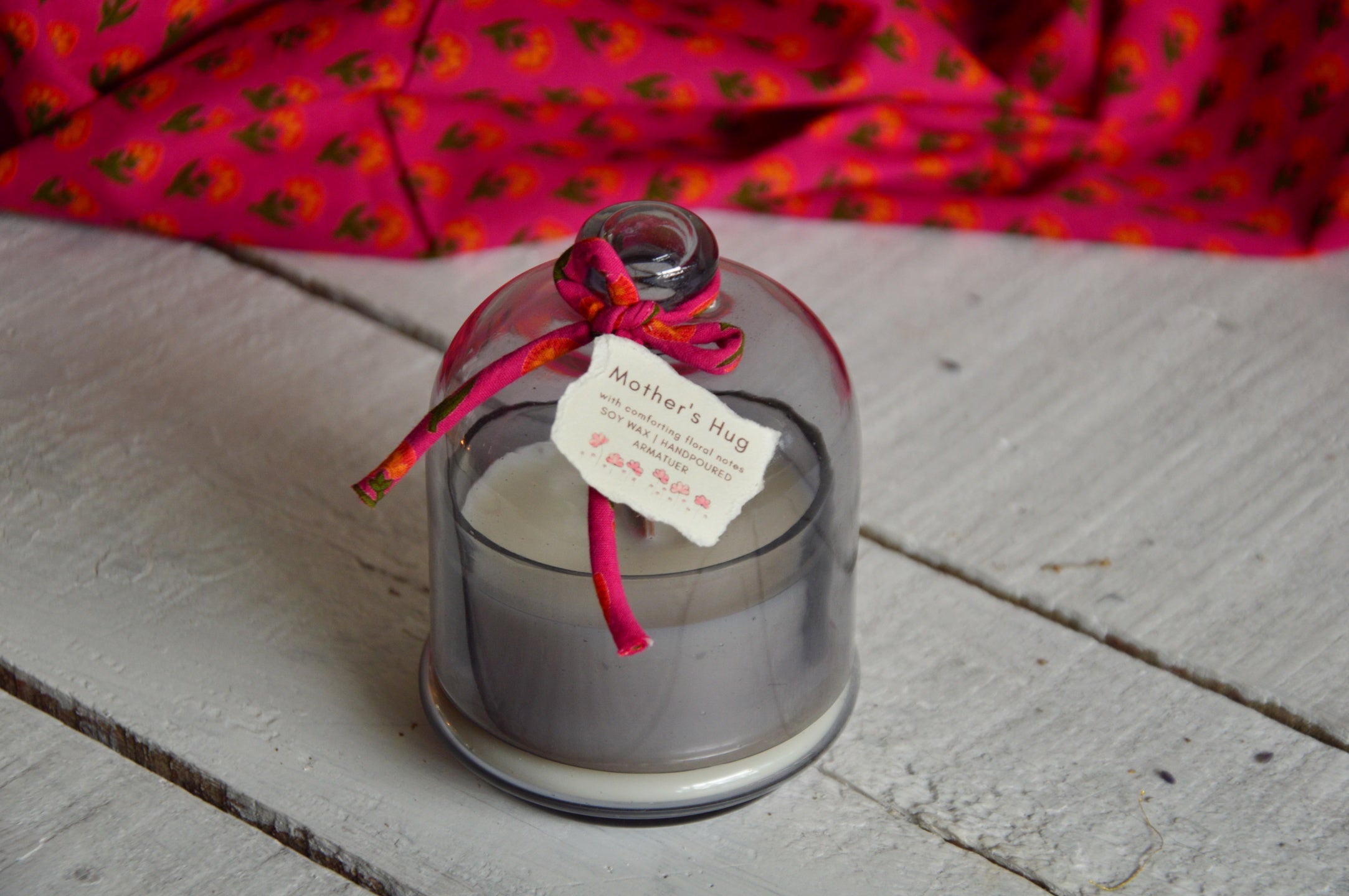 Mother's Hug | Woodwick Candle