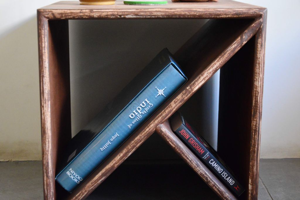 Side Table | Vintage Brown White