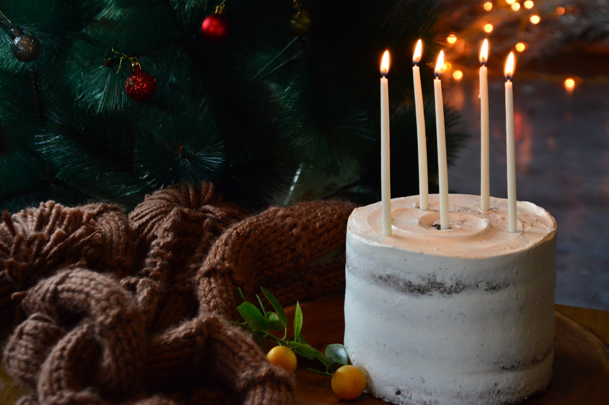 Vanilla Bean Hand Dipped Candles for Cakes