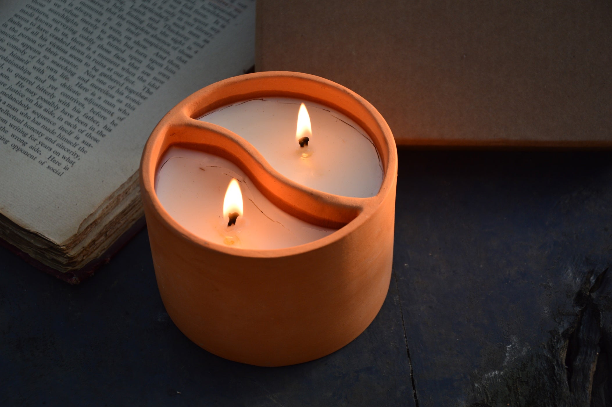 Dhara | Balance Terracotta Candle